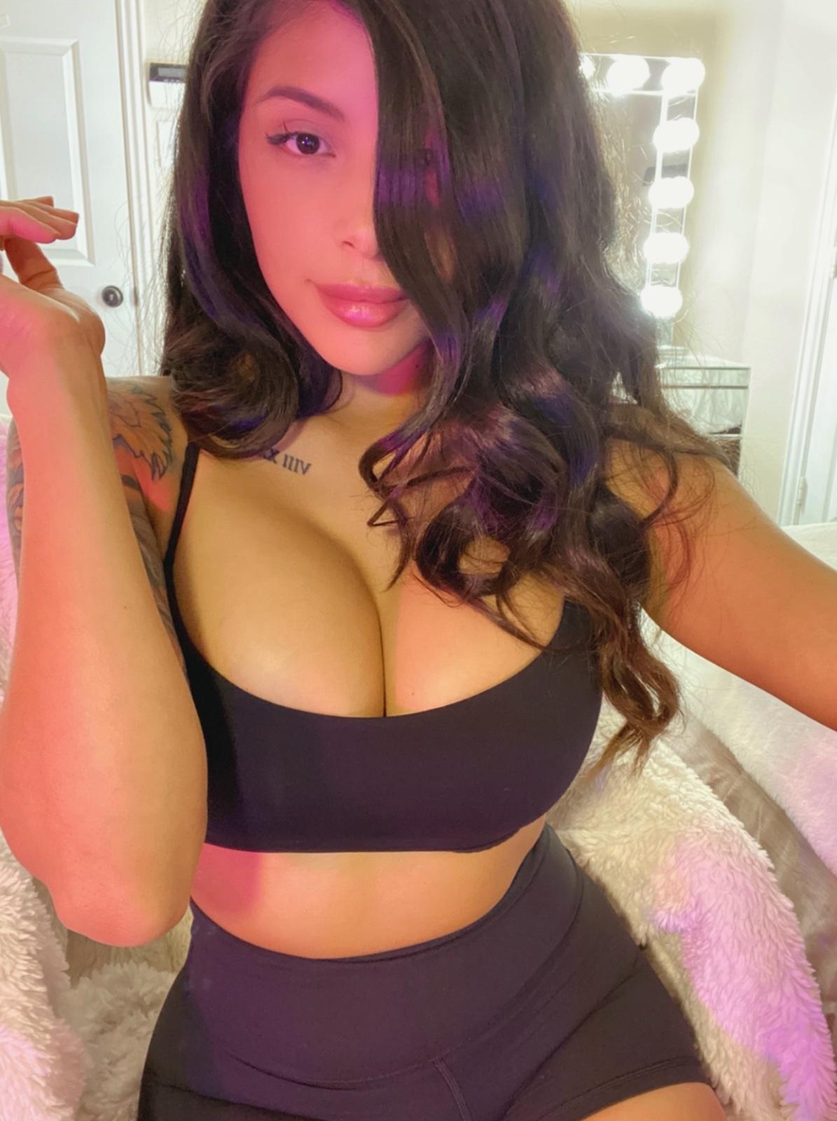 PAY2PLAY AND HOOKUP๐๐จ๐
 PAY2PLAY AND HOOKUP๐๐จ๐