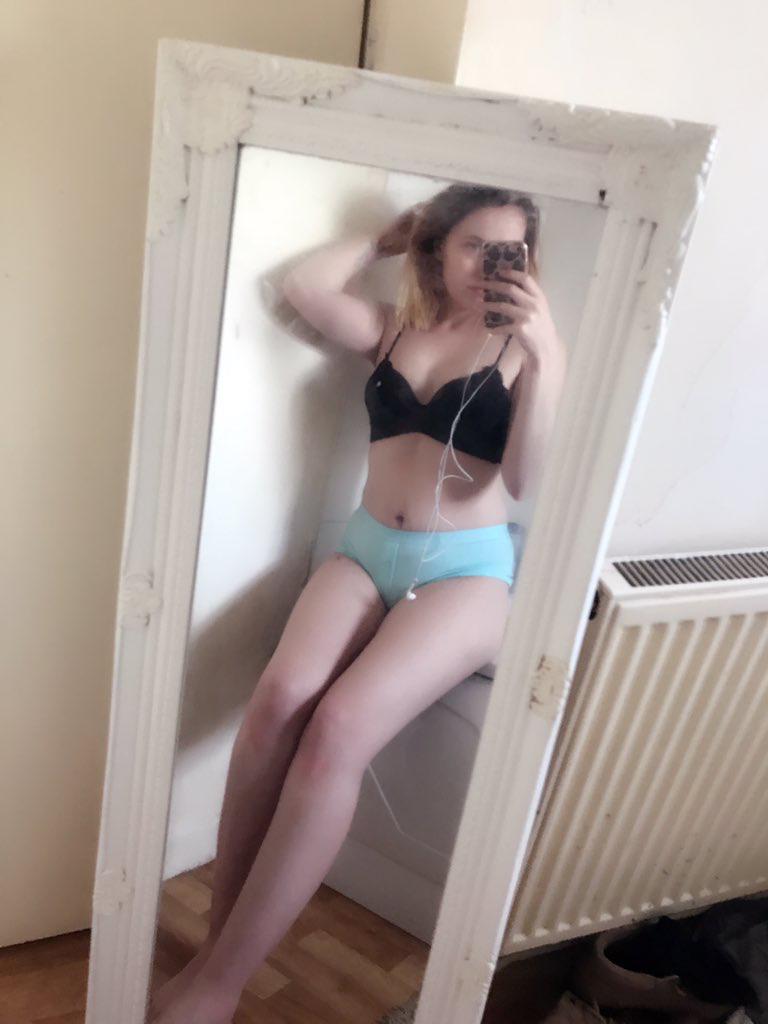 Hookup, Cam Sex, Escort Available Hookup, Cam Sex, Escort Available