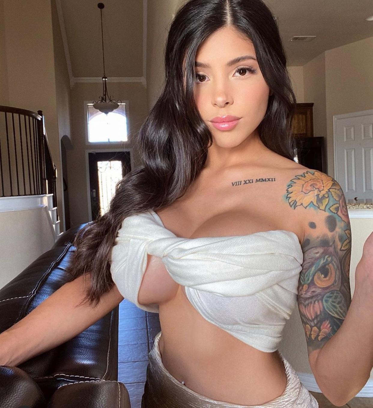 Pay2playππ¦π Pay2playππ¦π