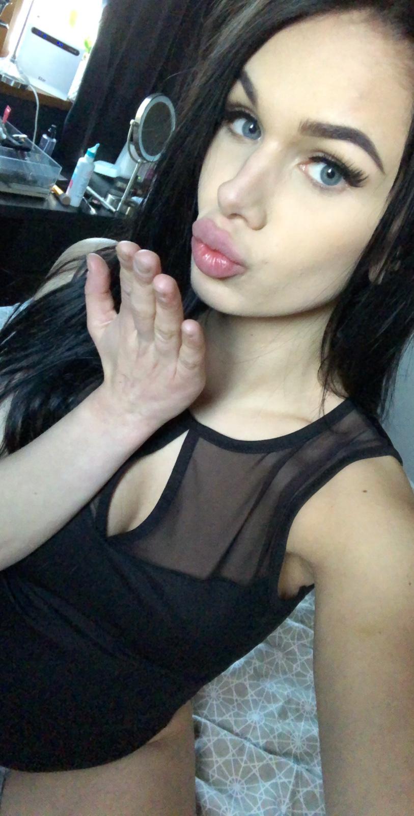 Available for sweet fun๐ Available for sweet fun๐