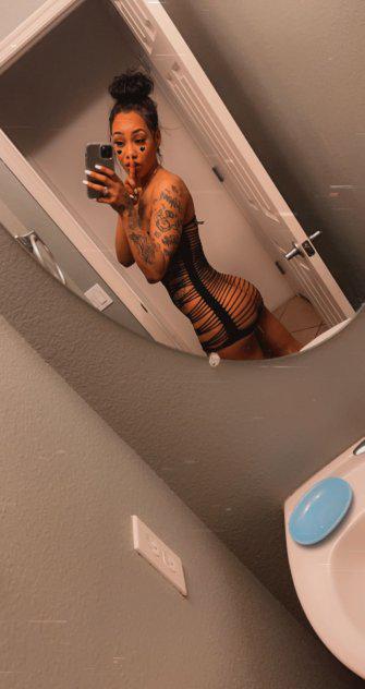 Puerto Rican Bombshell Puerto Rican Bombshell