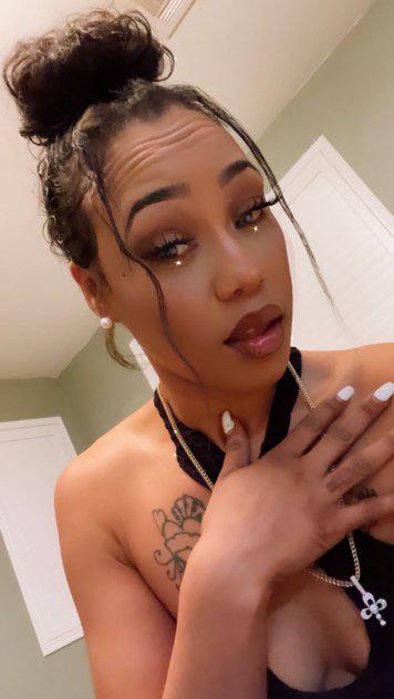 Puerto Rican Bombshell Puerto Rican Bombshell