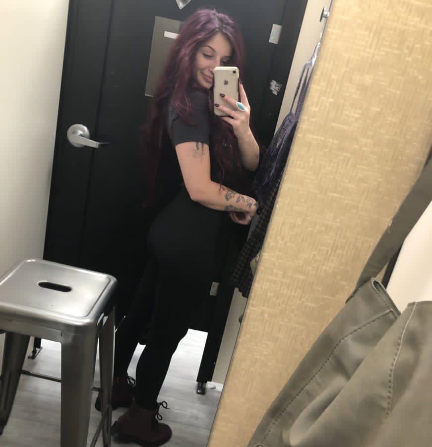 Always available for sex both incall and out call service Always available for sex both incall and out call service