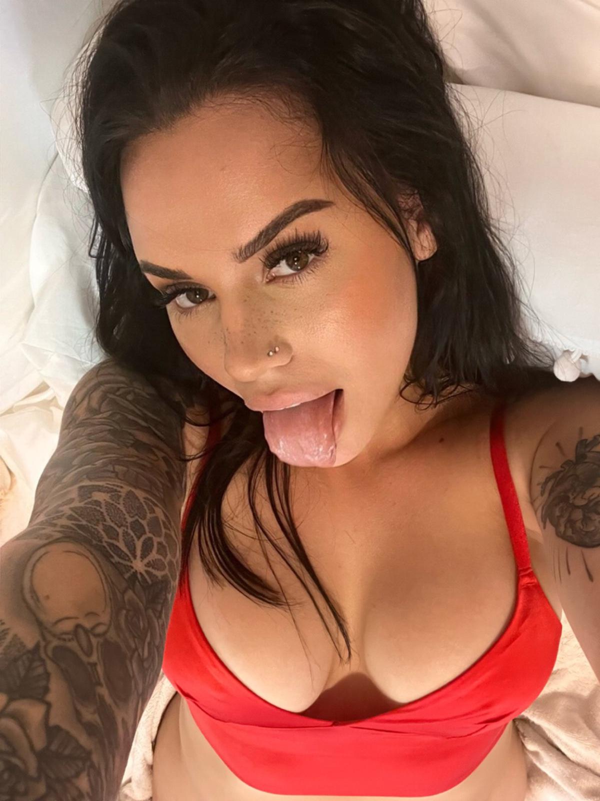 Exotic Bombshell โค BACK in town!! ๐๐จ๐ฎ๐ง๐  ๐ฌ๐๐ฑ,with a soft juicy ass Exotic Bombshell โค BACK in town!! ๐๐จ๐ฎ๐ง๐  ๐ฌ๐๐ฑ,with a soft juicy ass