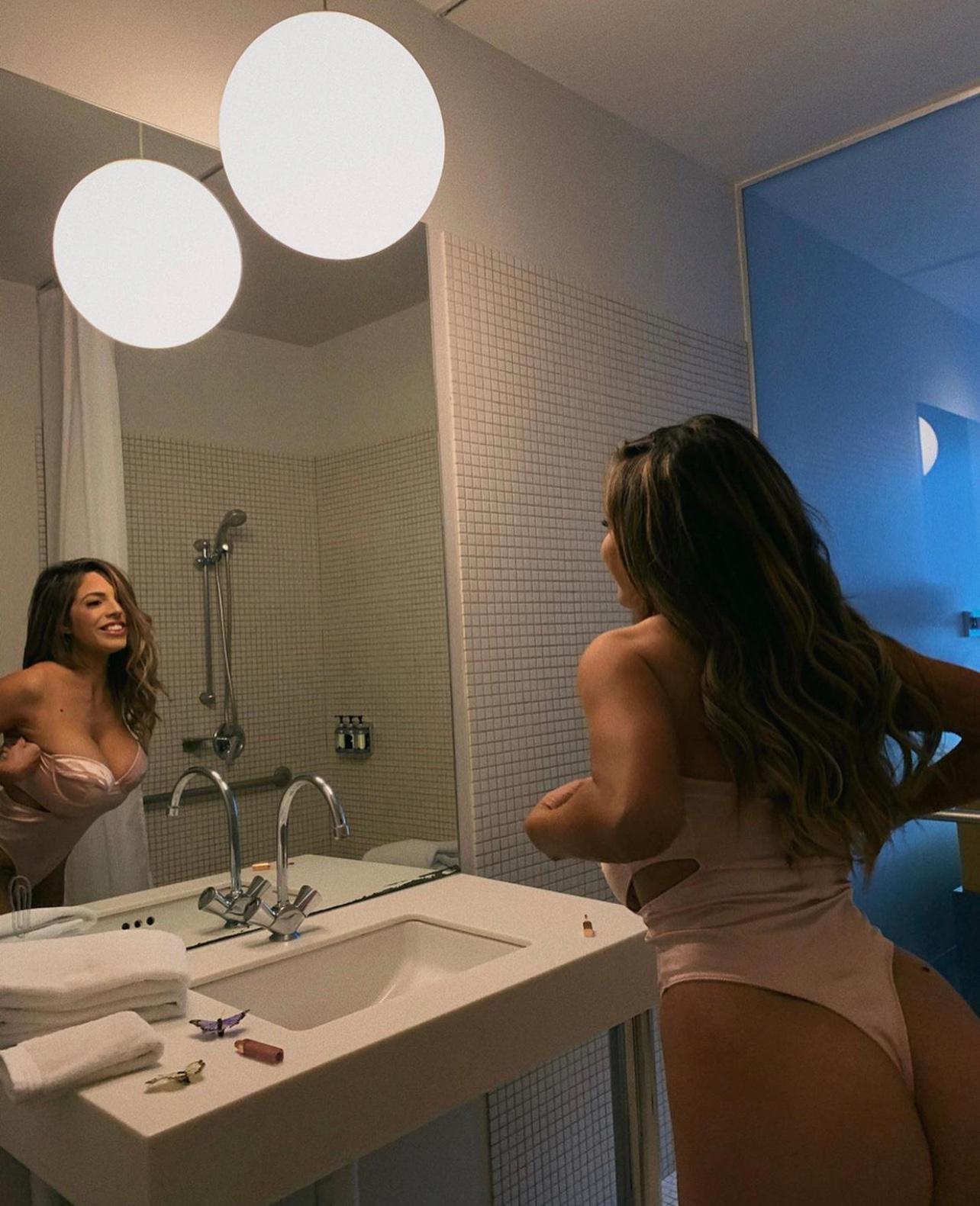 Down and horney πππππ Down and horney πππππ