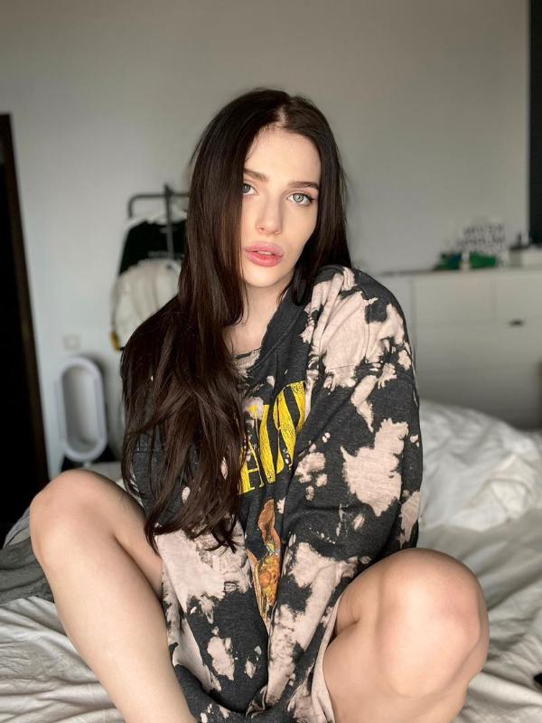 HOOKUP AND SEX