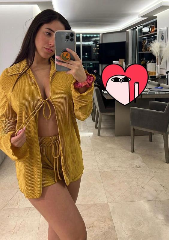 HIT ME UP FOR HOOK UP, CAR MEETS, GIRLFRIEND EXPERIENCES,MASSAGES ETC 💦🍆👅🍑