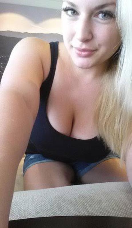 ADD ME UP ON SNAP { DANISQUIN772} OR TEXT ME VIA SMS +16265279983