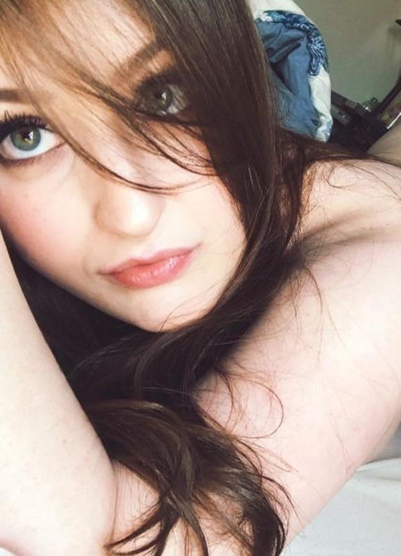 Enjoy a good diiick my tight pussy