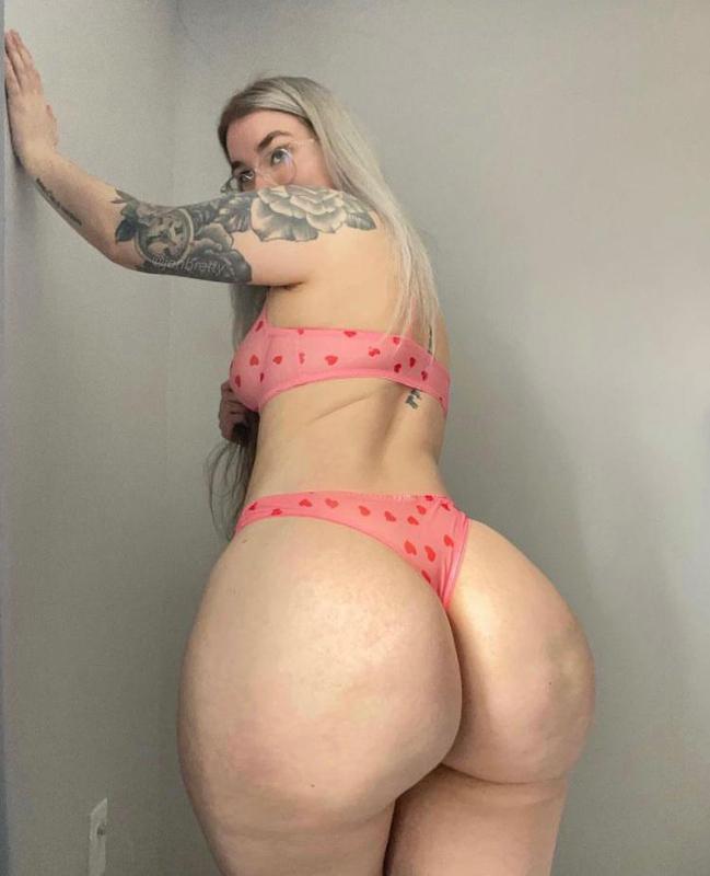 Available for hook ups, massage, meet ups, car sex. No games!