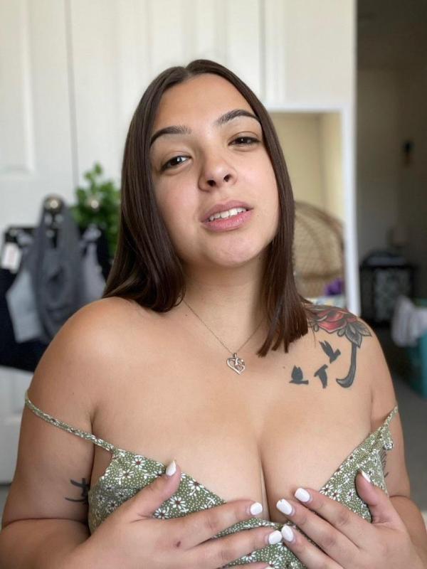 Hot 🔥Wet 💦 Sexy 🥰👙 Lady Available To Have Fun 24/7 👅🔥🍑🍆