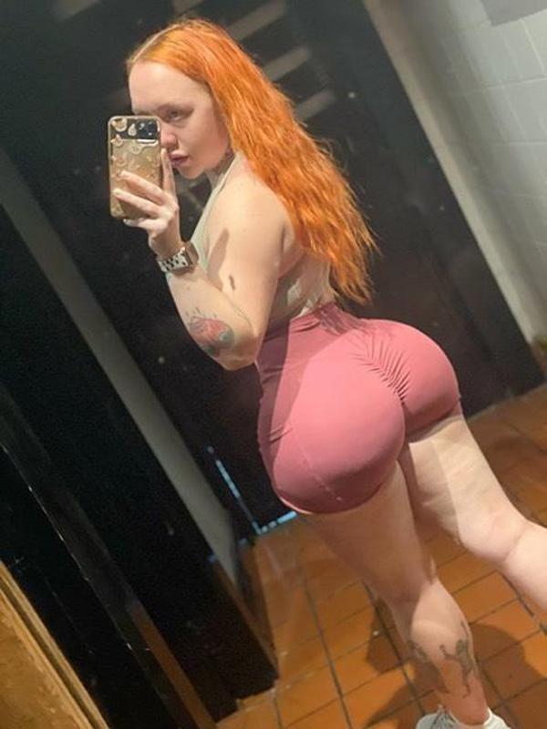 Escort Available for Hookup