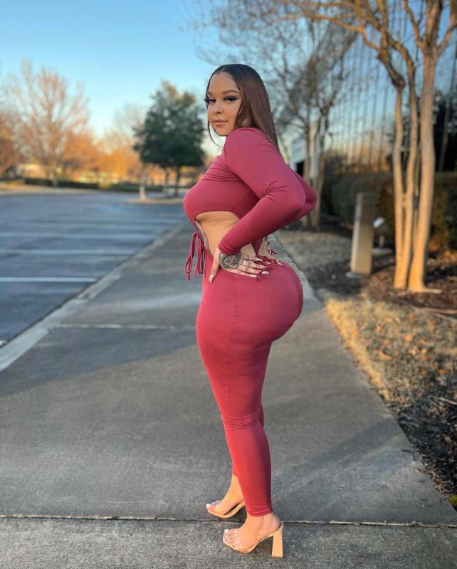 I’m down to fuck🍆🍆🍆🥵🥵🥵🍑🍑🌹💯