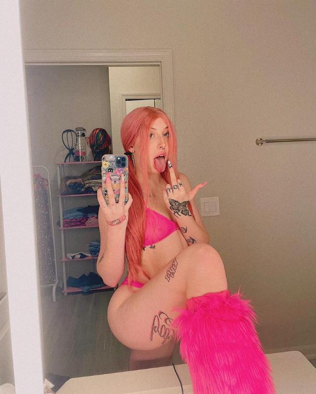 I’m down for full sex satisfaction ..Text 945 253 0650 Snapchat:cool_girl11000