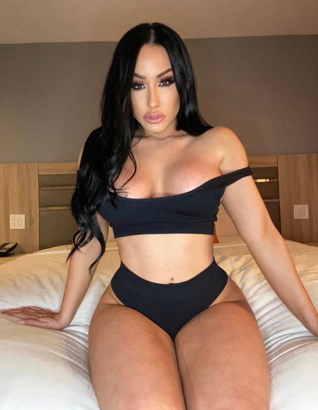 ✅✅STRICTLY !! PAYMENT IN PERSON✅✅💦 MULTIPLE CUMSHOTS✅✅💯CLEAN✅✅3 HOLES FUCK💦✅✅