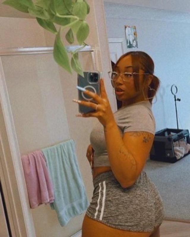 im available for  sex satisfaction Hmu snapchat: linda7smith7 on  phone: 9179987
