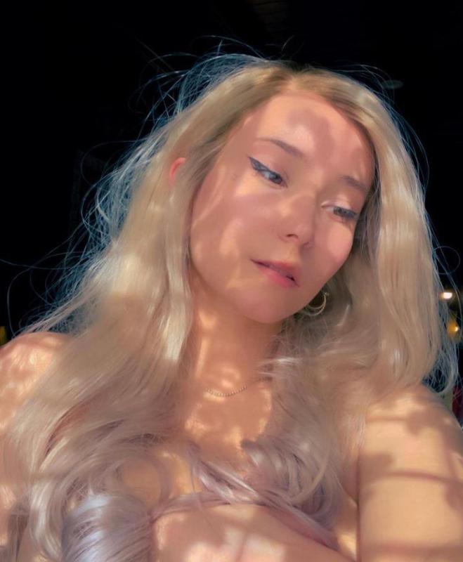 Devoted escort😈, 💦Horny🍑 pussy💦available💋 for hookup💋 now!!