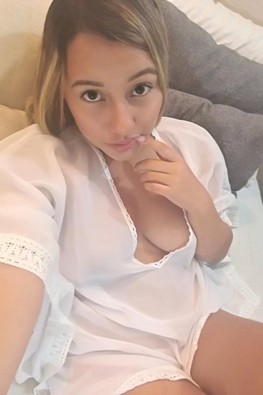 💜.░100%💋 💕 Home alone single lady looking for sex Anyone interested💕💘❎ Text Me: (414)367-4553