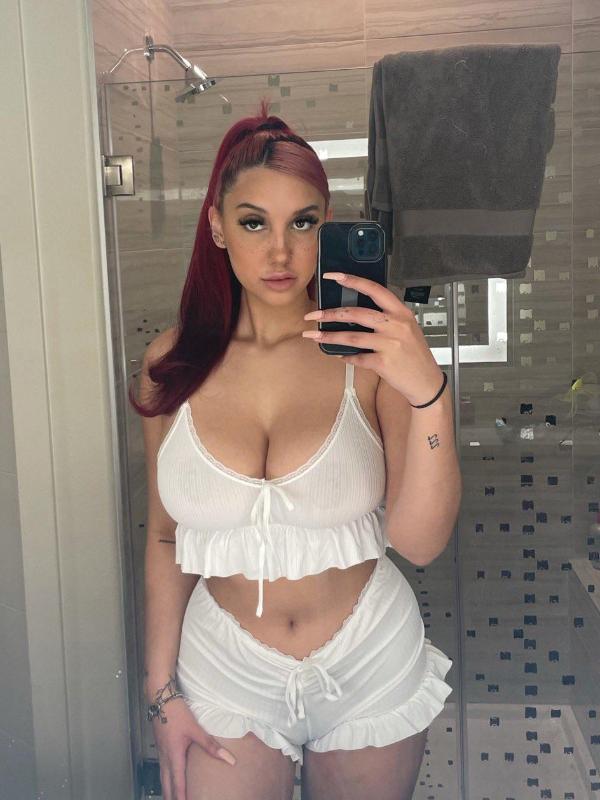 Am Available for Fun, Horny and ready to give you a deep Relaxation 💯💦