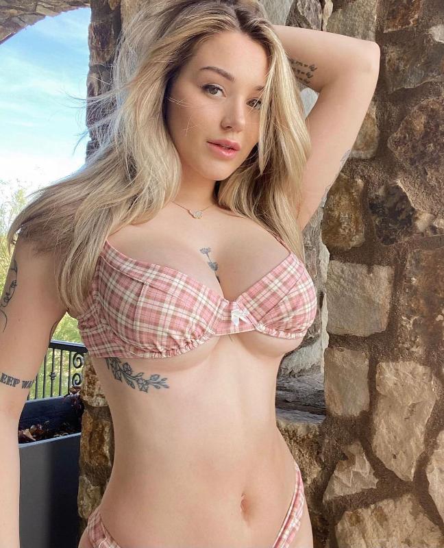 m available for hookup with full sex satisfaction Hit me up on Snapchat:heidi_sm
