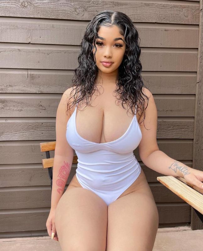 Sexy and horny girl💧 Available for sex hookup💦🍆🍑 Incall/outcall