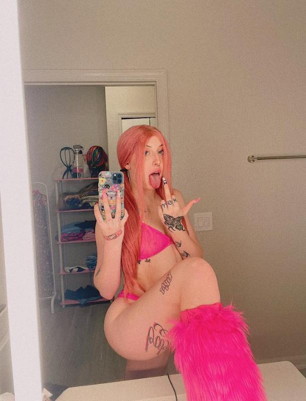 Hot local escort🍑down to hookup and have some fun😅🍆🍆