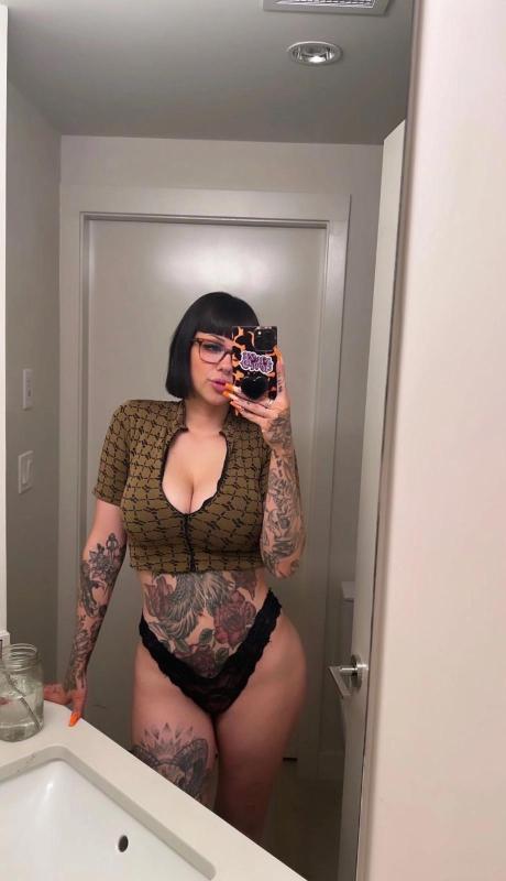 I’m 🍆Down for Hookup 👅🍑🍆 sc👻: cece291220 📞 ☎️: +1 (779) 301-9606