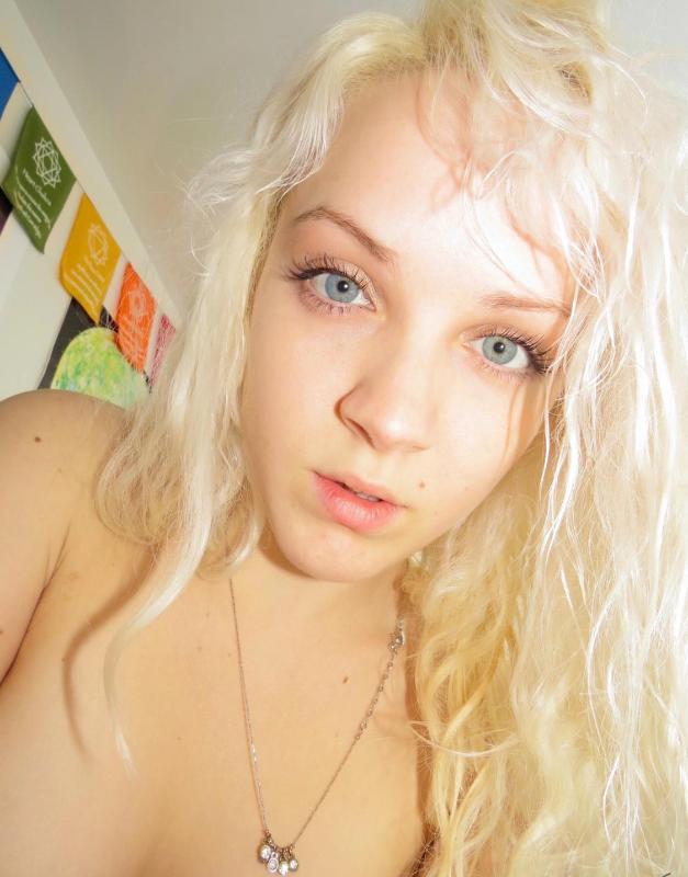 HOOKUP SEX🍆🍆🍆👅👅👅