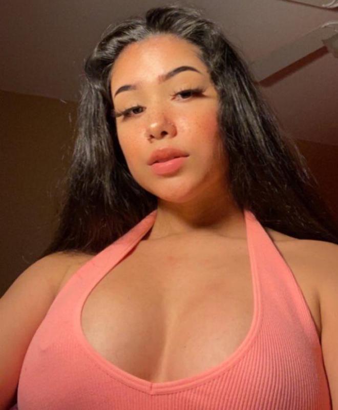 I am available right now YoungHott$exy Classy and Wettext me (412) 900-3613