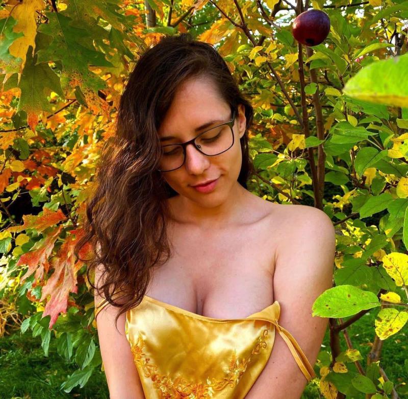 Incall and outcall Promise to give you 100% Available for freaky romances, rough