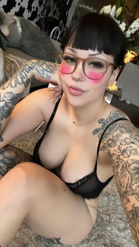 I’m available for hookup