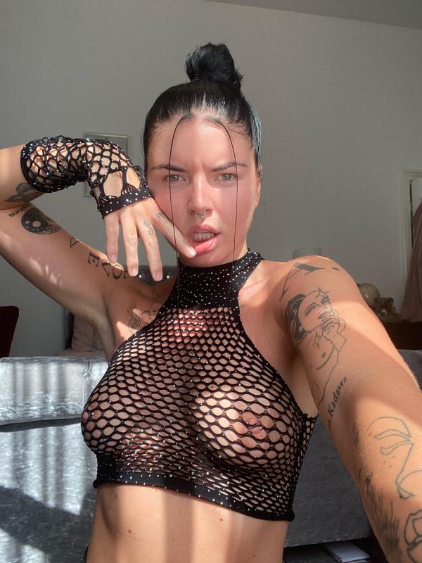 I Wanna fulfill your widest sexual fantasies 👅 I’ll satisfy you
