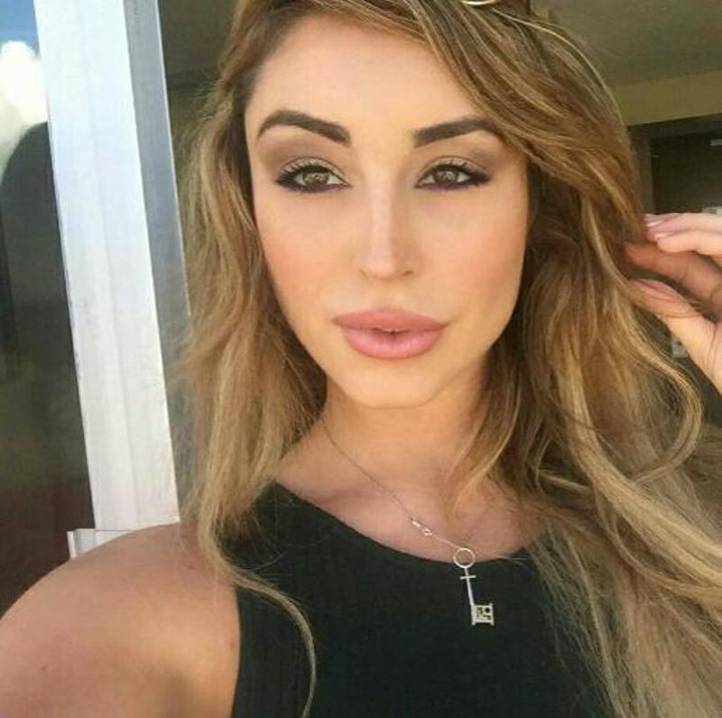 Are you stressed and need Some hot reliever? I’m a horny mature girl, I love squ