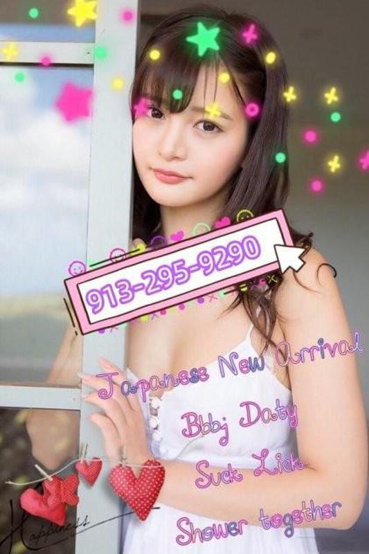 ❤️Sexy and Young Asian Girl💕