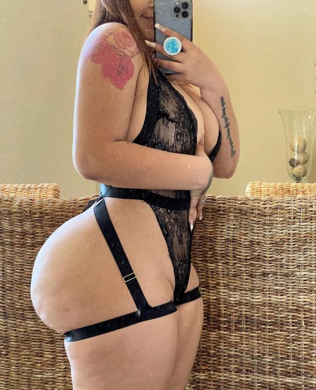 Bad Bitch💦🍆👅but you know I’m Classy💯🤤😍