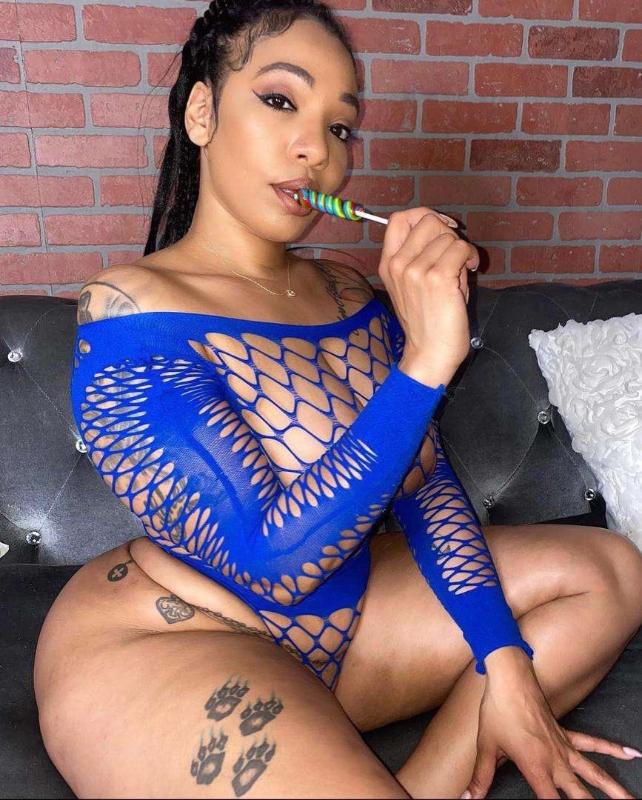 I’m down and available for your hookup service only