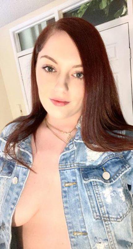 ❤️❤️Sexy Blue Eyed Redhead❤️💕💕💕💕 ❤️