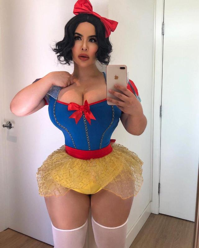 I’m available to fuck you good💦🍆💯% Real & Ready Now👅🍭Naughty Fun💋 place Or