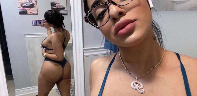 Hey daddy😊 I’m ready to take in all your loads in my fat ass 🍑