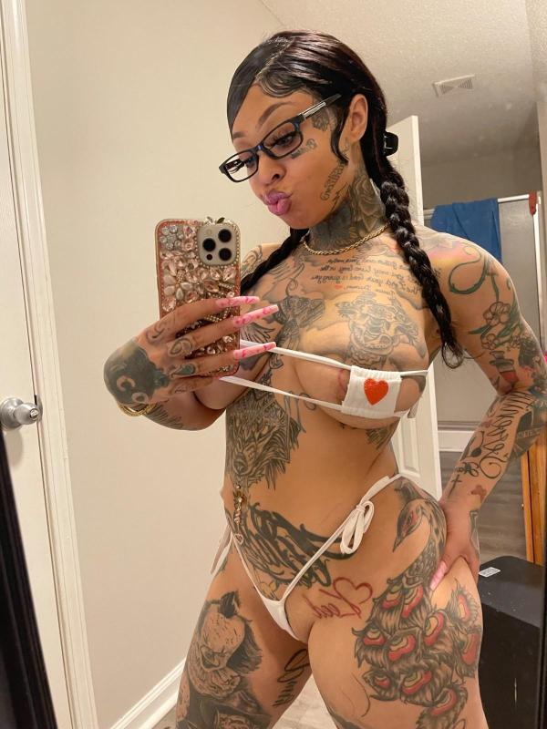HOOKUP AND MEETUPS